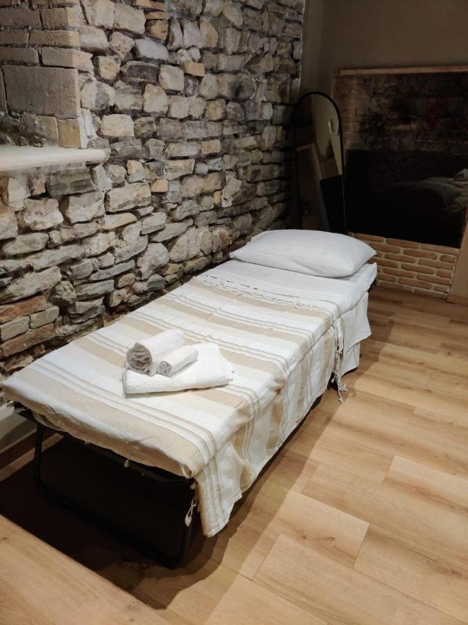 Montella 2 Apartman Spoleto Kültér fotó